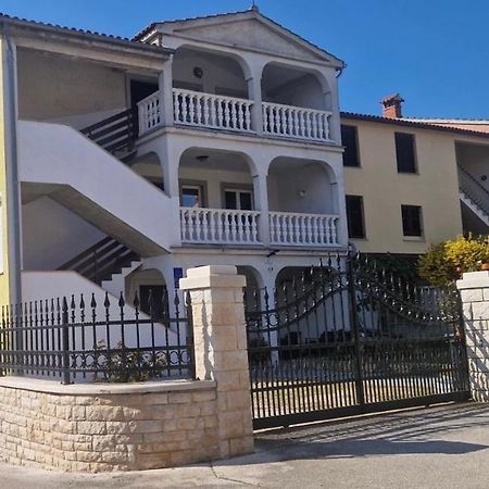 Guest House Casa Mia - Rooms & Apartments Ρόβινι Εξωτερικό φωτογραφία