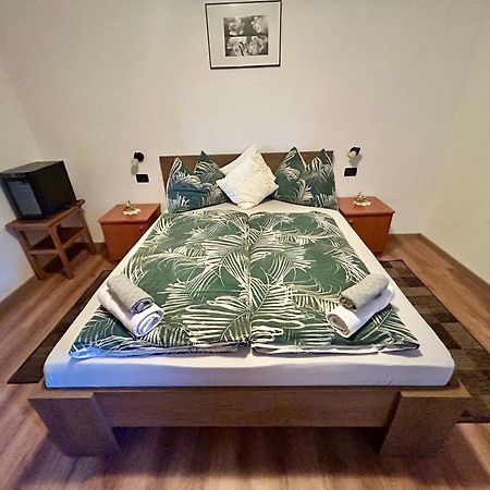 Guest House Casa Mia - Rooms & Apartments Ρόβινι Εξωτερικό φωτογραφία