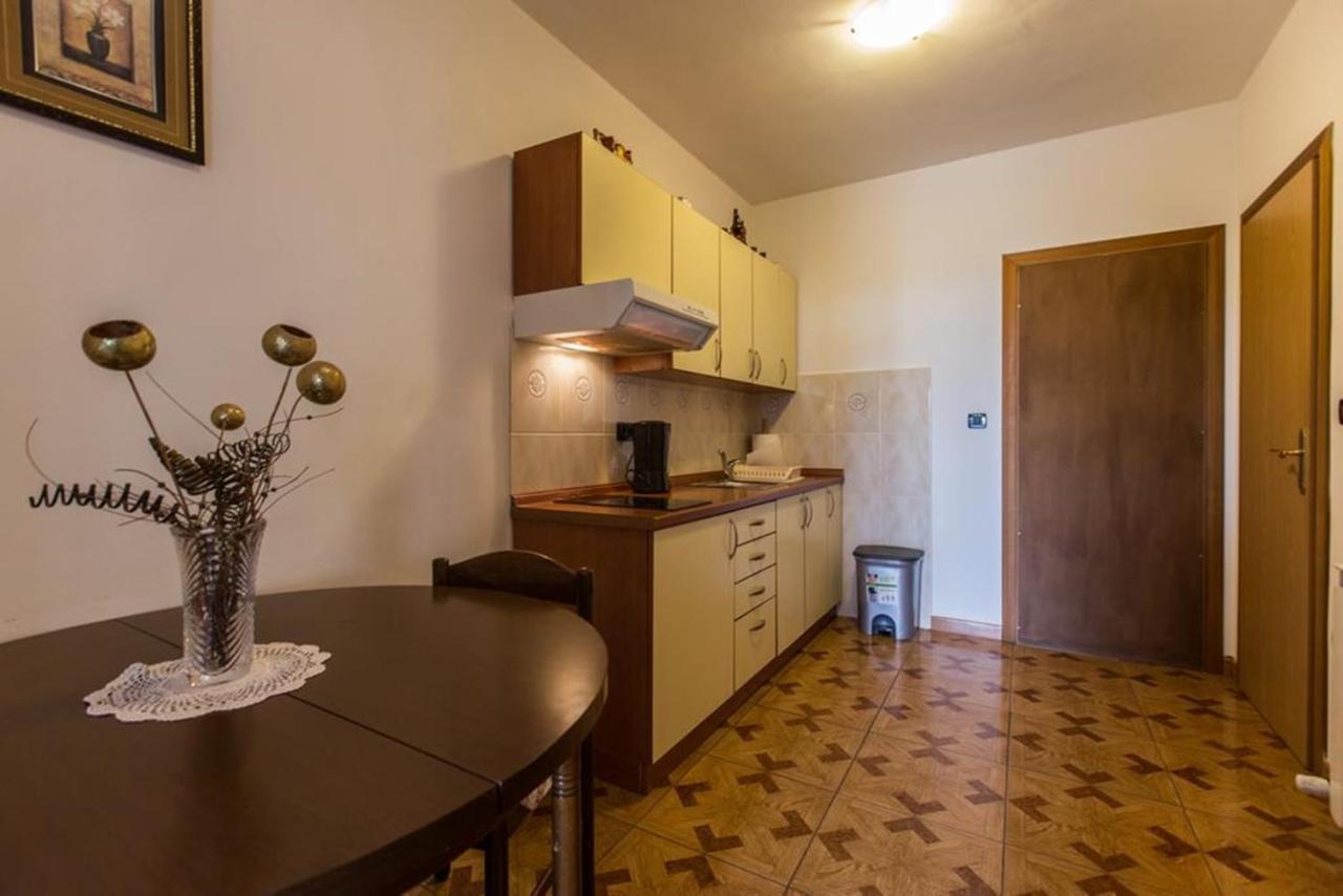 Guest House Casa Mia - Rooms & Apartments Ρόβινι Εξωτερικό φωτογραφία