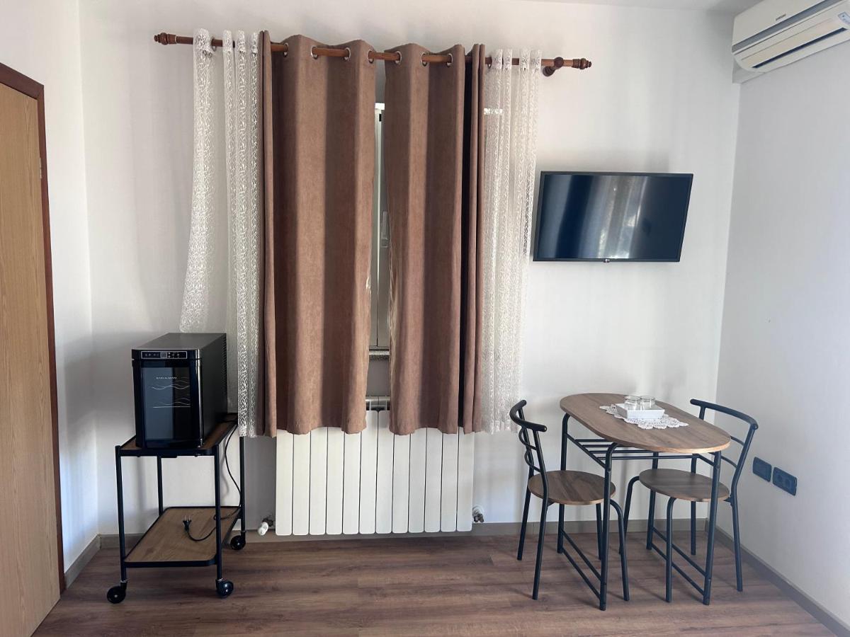 Guest House Casa Mia - Rooms & Apartments Ρόβινι Εξωτερικό φωτογραφία