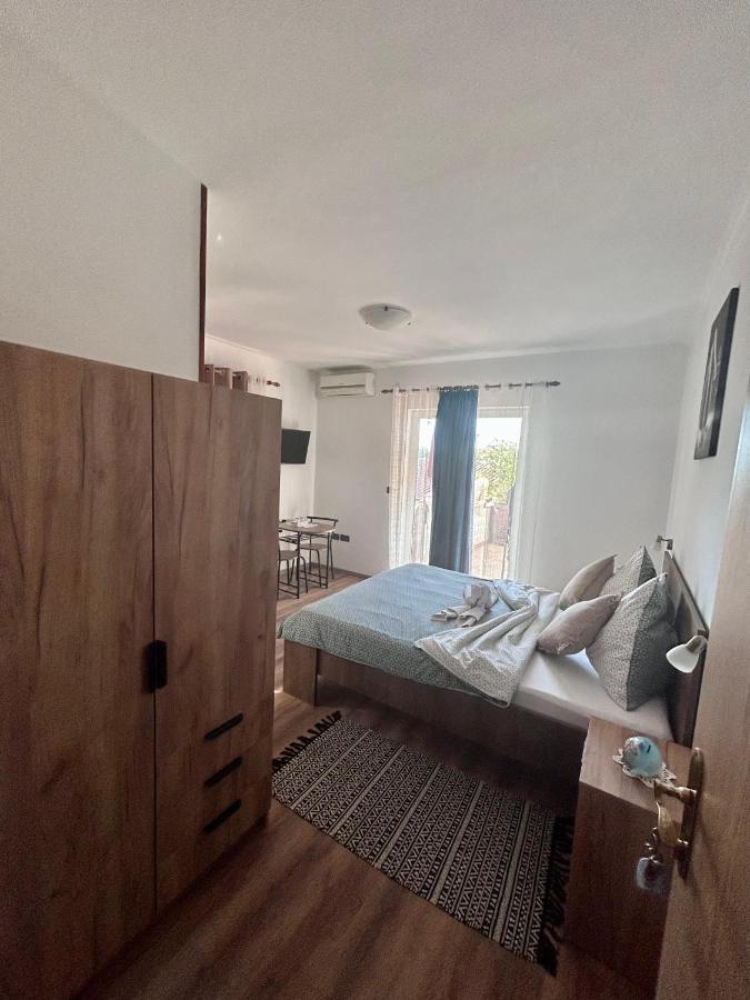 Guest House Casa Mia - Rooms & Apartments Ρόβινι Εξωτερικό φωτογραφία