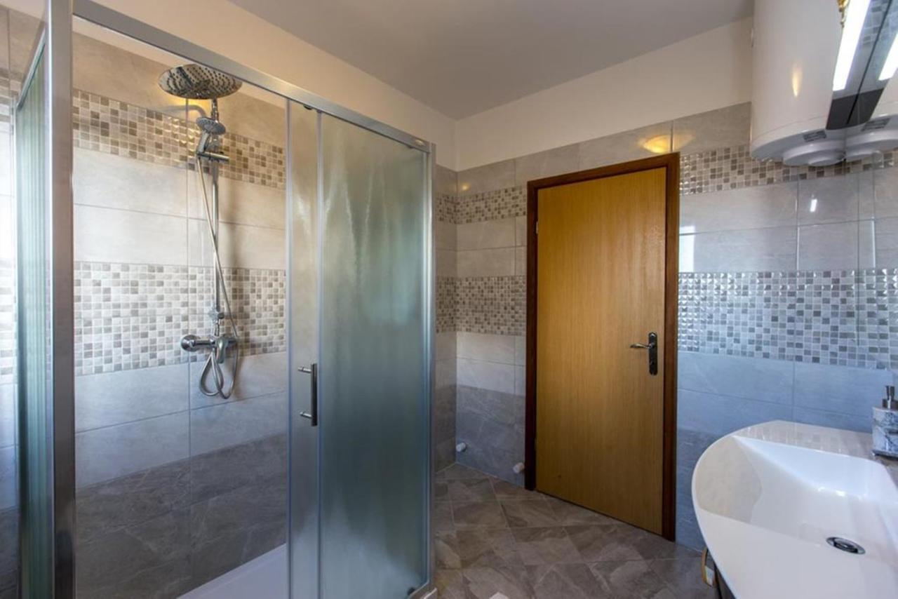Guest House Casa Mia - Rooms & Apartments Ρόβινι Δωμάτιο φωτογραφία