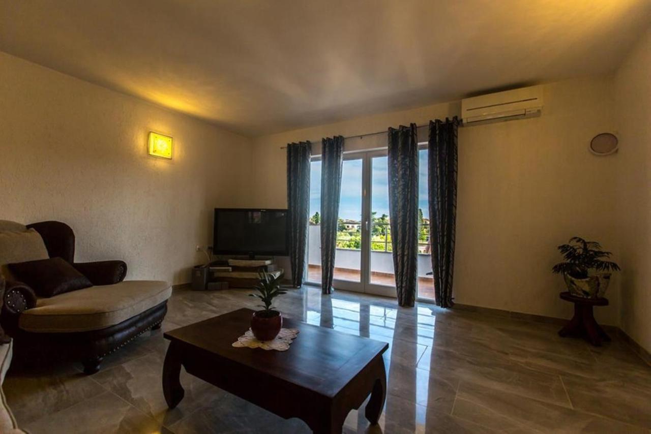 Guest House Casa Mia - Rooms & Apartments Ρόβινι Δωμάτιο φωτογραφία