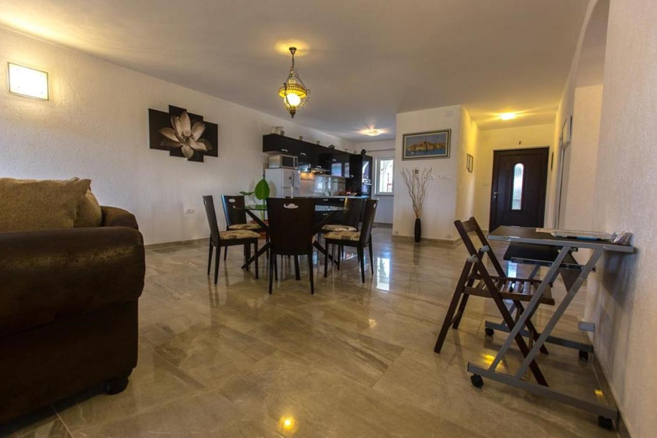 Guest House Casa Mia - Rooms & Apartments Ρόβινι Δωμάτιο φωτογραφία