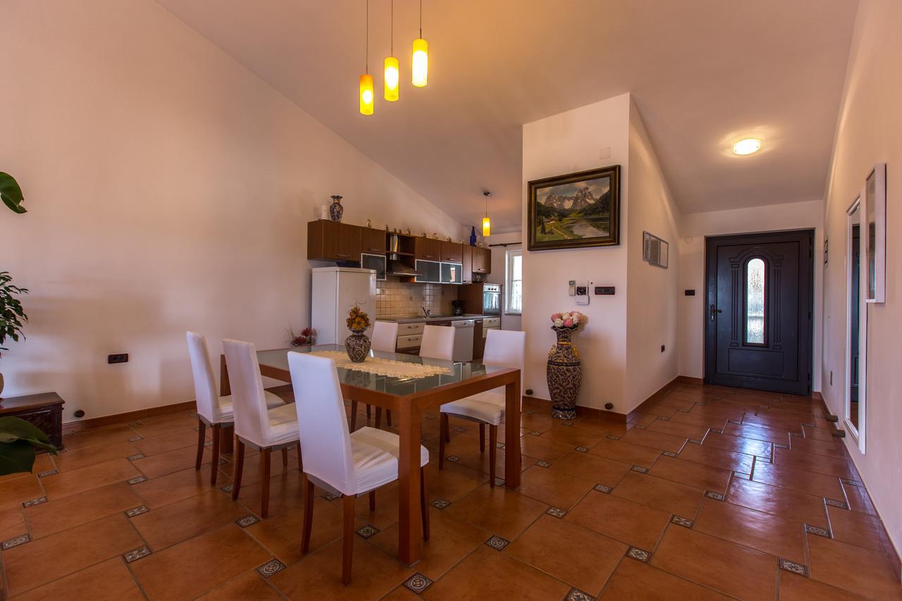 Guest House Casa Mia - Rooms & Apartments Ρόβινι Εξωτερικό φωτογραφία